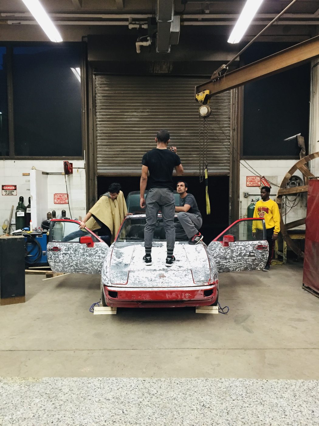 ROAMS, Rooted On A Moving Spot 2016, 1